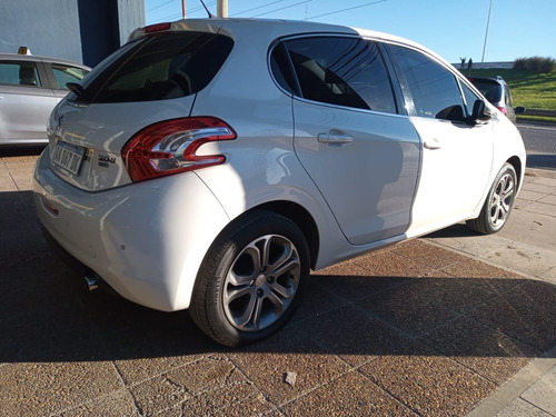 Peugeot 208 Felline Pack Cuir 2016 Impecable!!!!
