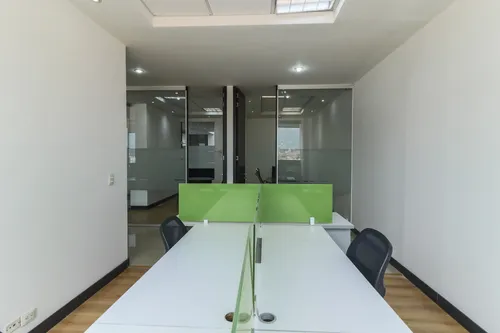 Oficina En Arriendo En Chico Norte. Cod A1094032