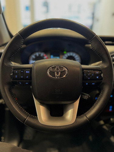 Toyota Hilux Pick-Up 2.8 Cd Srx 204Cv 4X4 At