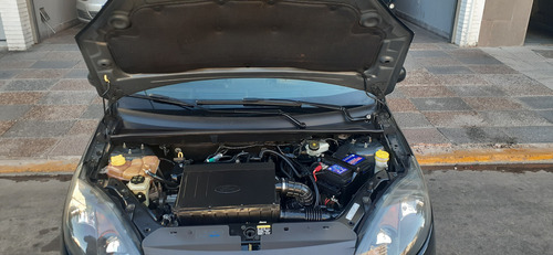 Ford Fiesta Max 1.6 Max Amb Plus