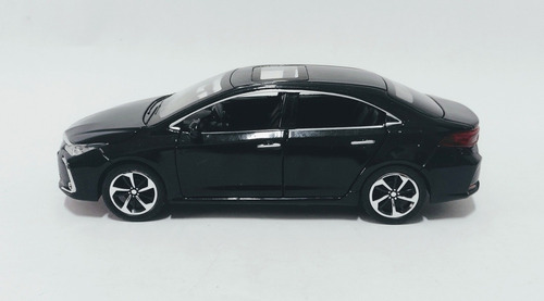 Imagem 5 de 6 de Miniatura Toyota Corolla 2021 Escala Aproximada 1/32