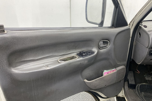 Kia Pregio 3.0 Prgg 8 L 2002