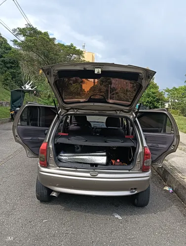 Chevrolet Corsa 1.4 L