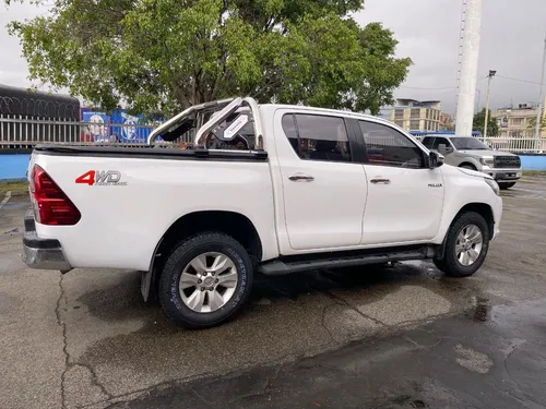 Toyota Hilux 2.4 4x4 Turbo