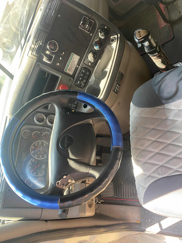 Tractocamion Dina