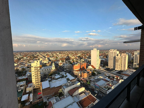 Semipiso 2 Ambientes En Banfield Centro C/cochera
