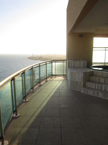 Lujoso Penthouse En Malecon Center Con Impresionante Vista