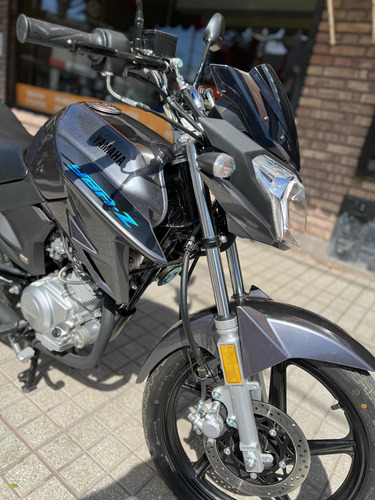 Imagen 25 de 25 de Yamaha Ybr 125 Z Okm