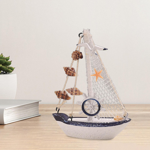 Minimodelo De Barco Con Timón, Artesanía Náutica En La Playa