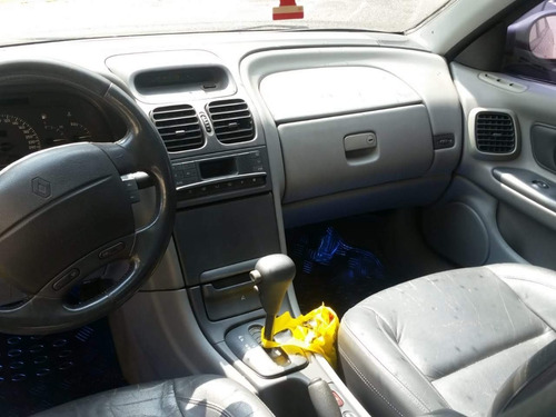 Renault Laguna V6