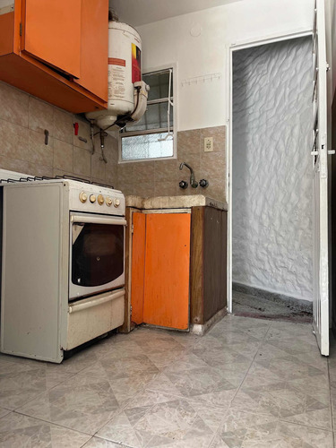 Imagen 4 de 8 de Venta Duplex Castelar Norte Centro