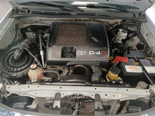Toyota Hilux SW4 3.0 SRV 4X4 16V TURBO INTERCOOLER DIESEL 4P AUTOMÁTICO