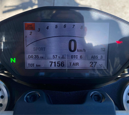 Ducati Monster 1200 S