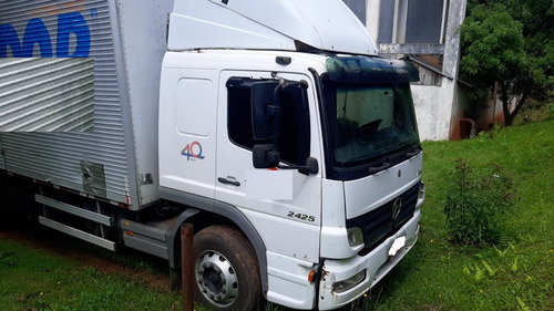 Mb Mercedes Atego 2425 2012 Leito Com Baú De 8,70