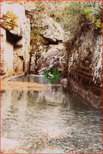 Venta De Campo En Lavalleja, Zona Del Penitente 528 Hectareas, Con Arroyo.- Ref: 168269