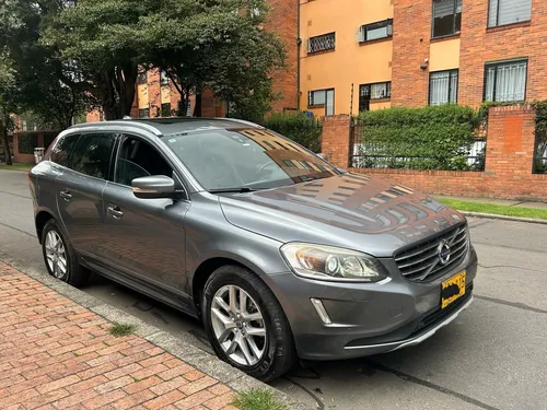 Volvo XC60 2.0 T5 Awd Summum