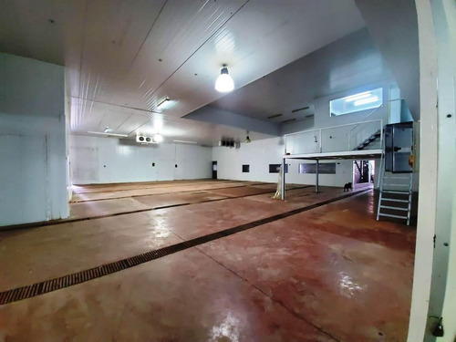 Nave Industrial - Zarate