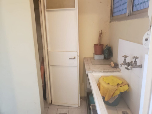 Imagen 25 de 30 de Departamento En Venta En Monserrat