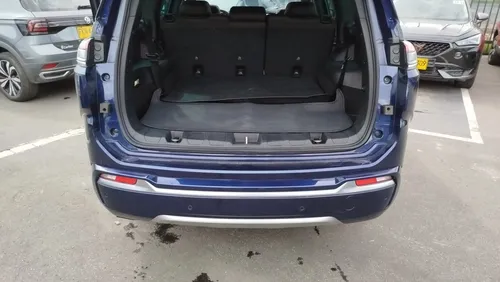 Jeep Commander Overland 7 Pasajeros