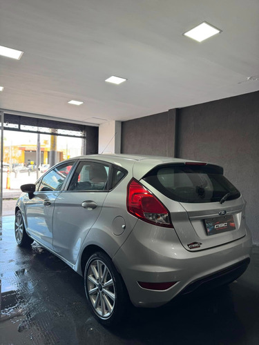 Ford Fiesta Powershift Se