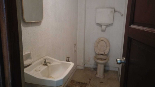 Oficina Piso Ciudad Vieja Misiones Y 25 Saya Propiedades