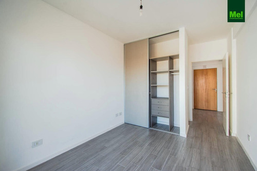 Imagen 12 de 18 de Excelente 2 Amb Al Contrafrente En Venta Con Renta