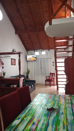 Imagen 4 de 10 de Alquiler Chalet - Calle 88 Nº 451 - Mar Del Tuyu