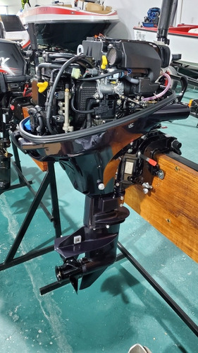 Imagen 5 de 15 de Tohatsu 20hp 4t Efi No Honda No Yamaha