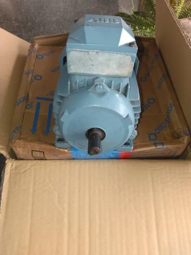 Motor Abb Trifásico