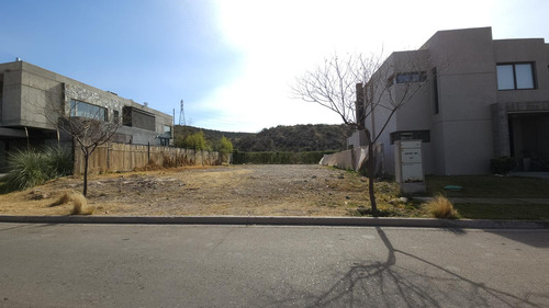 Venta | Terreno | Barrio Aguaribay | Valle | Chacras De Coria | Mendoza