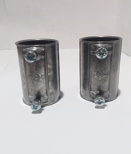 2 Conectores Recto 1 1/4 Con Tornillos Crouse-hinds 463