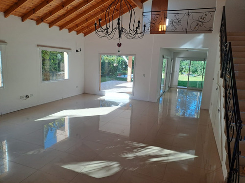 Casa En Venta - Barrio Cerrado Las Acacias De Hudson
