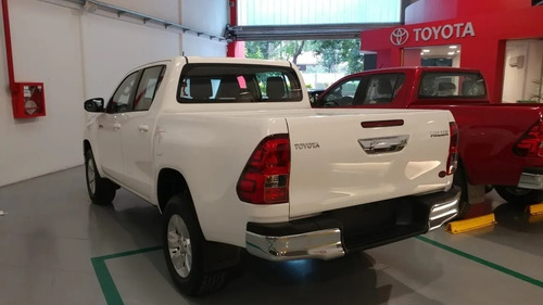 Toyota Hilux 2.8 Sr 4x4