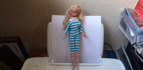 1987 Mattel Barbie Blonde Purple Eyes Doll 26 Cms