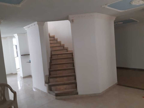 Casa Cerca A La Universidad Del Área Andina En Valledupar. 06mpc