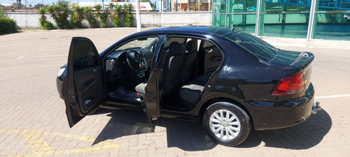Volkswagen Voyage 2009 1.0 Vht Trend Total Flex 4p