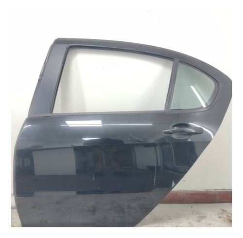 Puerta Trasera Izquierda Peugeot 408 308 2015