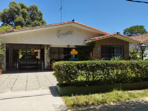 Venta, Casa, 3 Dormitorios Y 2 Baños, Altántida 874