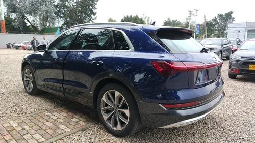 Audi E Trone Suv