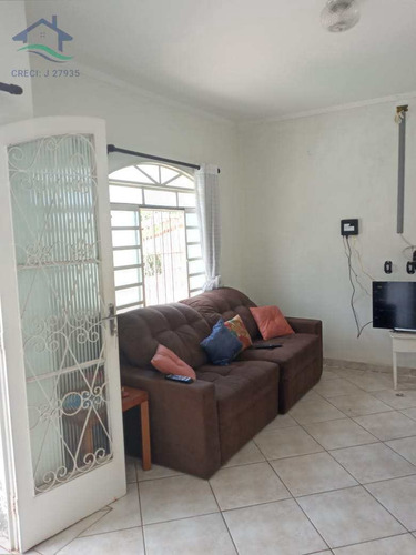 Casa Com 3 Dorms, Jardim Paulista, Atibaia - R$ 720 Mil, Cod: 2788 - V2788