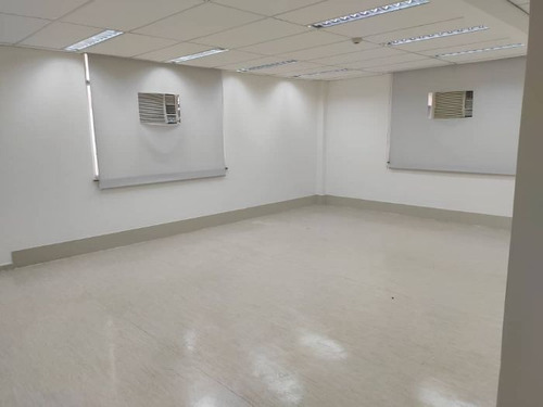 Imagem 3 de 8 de Sala Comercial Para Alugar Na Rua Coronel Xavier De Toledo 114, Centro, São Paulo - Sp - Liv-10606