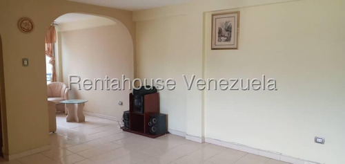 Venta De Apartamento En El Cafetal, Rc 25:18384