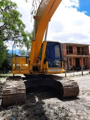 Retroexcavadora-komatsu Pc200lc-7l