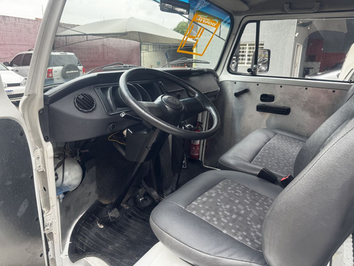 Volkswagen Kombi 1.4 FLEX STD 9 LUGARES