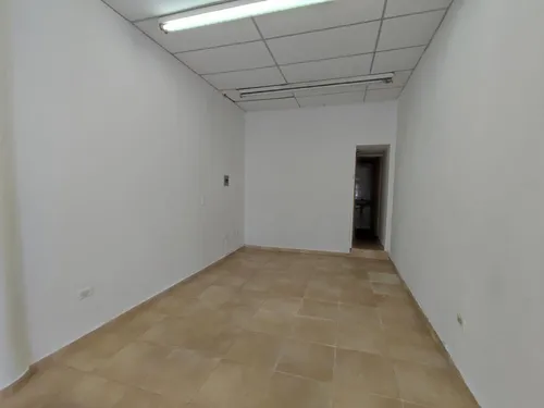 Local En Arriendo En Centro. Cod A26733