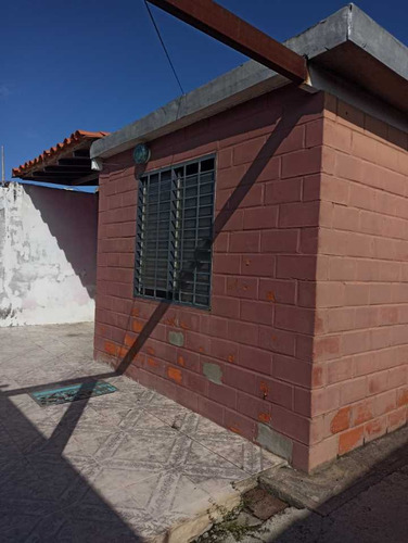 Imagen 3 de 15 de Casa Venta Urb. Araguaney Palo Negro. Libertador