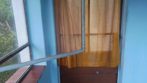 Propiedad En Zona Centro De Los Cocos Con Escritura