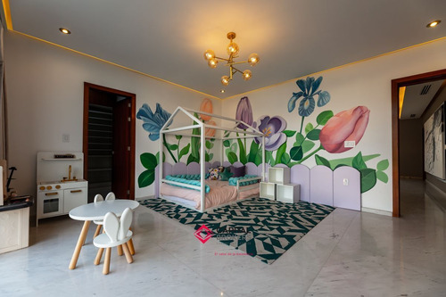 Casa De Lujo Con Alberca En Venta En Villa Verona