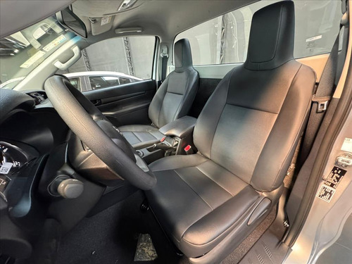 Toyota Hilux 2.8 D-4D TURBO DIESEL CS 4X4 AUTOMÁTICO