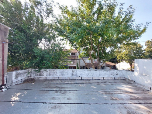 Imagen 20 de 22 de Casa En 1 Planta De 3 Amb Con Jardin Y Terraza. Oportunidad.